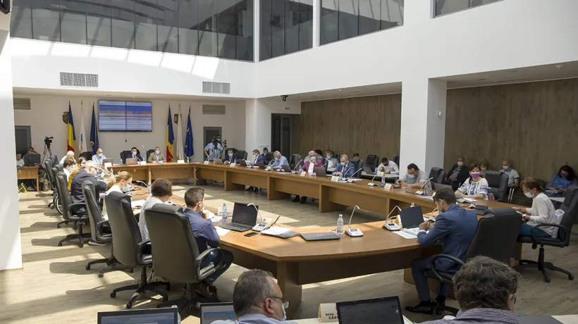 A fost aprobat regulamentul de atribuire a locurilor de parcare din municipiul Galați 