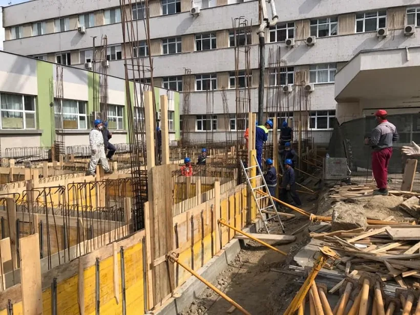 Consiliul Județean Galați ajută firmele care nu-și suspendă activitățile