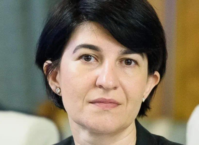 Fostul ministru al Muncii, Violeta Alexandru, demisionează din grupul parlamentar PNL