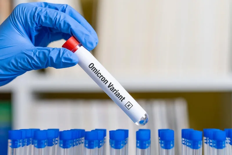Ministerul Sănătății anunță încă două cazuri de infectare cu varianta Omicron în România