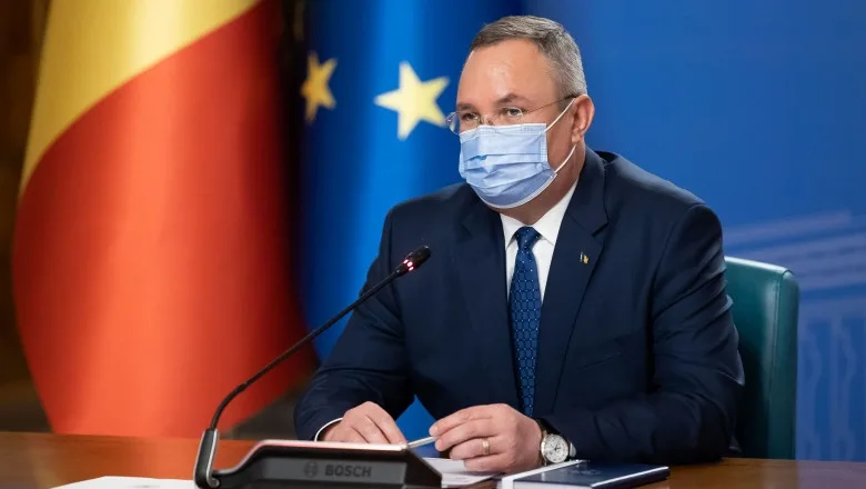 Ciucă, despre certificatul verde: Nu cred că trebuie să abandonăm nimic, toate variantele sunt pe masă