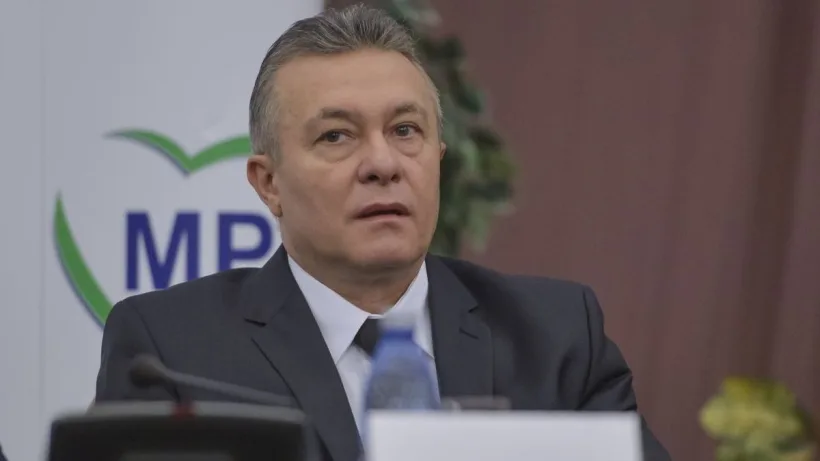 Scandal în PMP. Diaconescu îl acuză pe Tomac că vrea să preia abuziv conducerea partidului