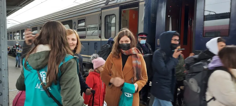 Transport gratuit cu trenul pentru refugiați și spații speciale amenajate în regionalele CFR București, Galați, Iași și Cluj