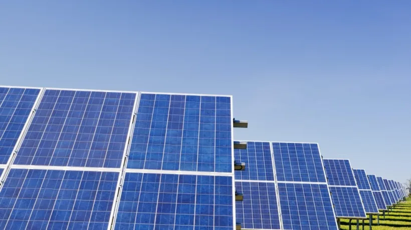Electrica Furnizare, centrală fotovoltaică pentru o companie cu punct de lucru și în Galați