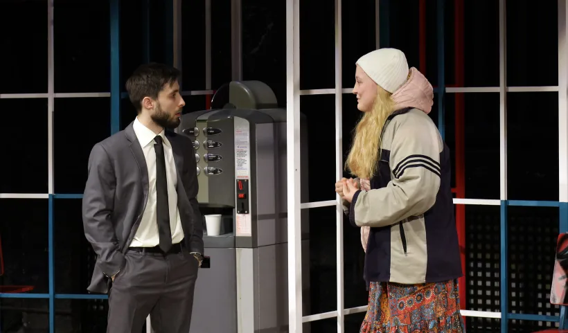 Duminică, Teatrul Dramatic „Fani Tardini” Galați prezintă piesa „Pasagerii”