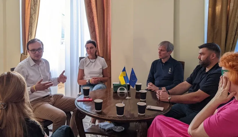 Dacian Cioloș, vizită în Ucraina: „Este esențial să venim cu soluții rapide pentru a evita și o criză alimentară”