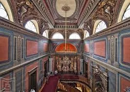 Orient versus Occident