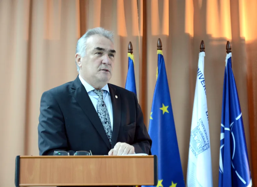 Iulian Bîrsan, fostul rector al Universității „Dunărea de Jos” din Galaţi, a murit