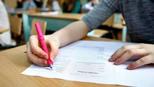 Evaluarea Națională, în vremuri de COVID-19. Peste 172.000 de elevi sunt așteptați să susțină examenul