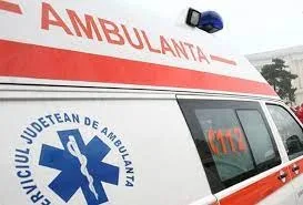 Accident cu patru mașini implicate pe DN26: trei persoane au ajuns la spital