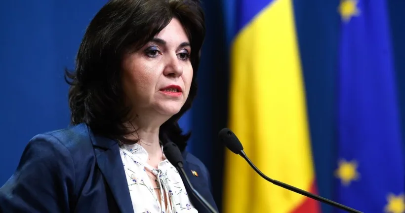 Participarea la prima probă scrisă- Evaluarea Națională: 161 de mii de elevi prezenți, peste 11.000 absenți