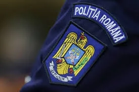 Adolescente agresate în autobuz de un tânăr care le-a arătat imagini cu conținut sexual explicit