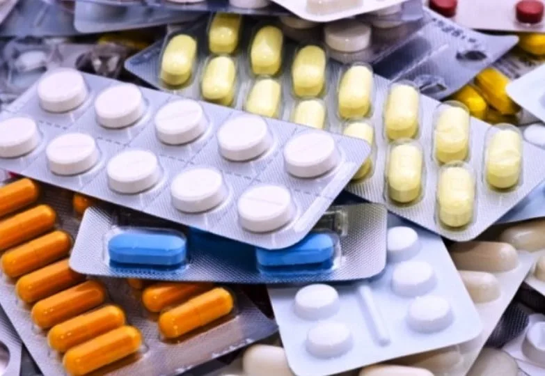 CNAS: De la 1 ianuarie 2023, pot fi acordate medicamente compensate cu 90% pentru asiguraţii cu pensie de până la 1.608 lei