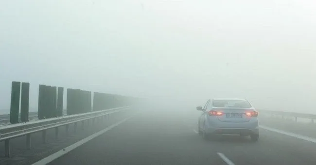 Avertizare Infotrafic: Vizibilitate afectată, din cauza ceții pe Autostrada A1