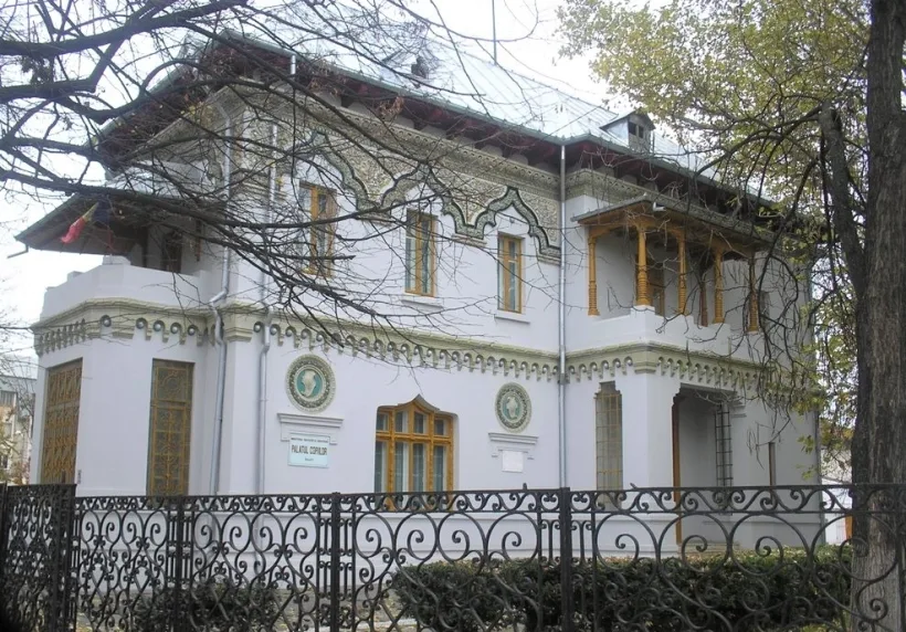 Consiliul Județean Galați achiziționează echipamente IT și materiale didactice pentru Palatul Copiilor