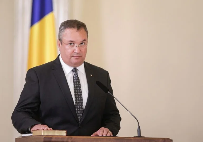 Premierul Ciucă: Salut adoptarea de către Parlamentul de la Chişinău a legii prin care limba română primeşte statut de limbă oficială