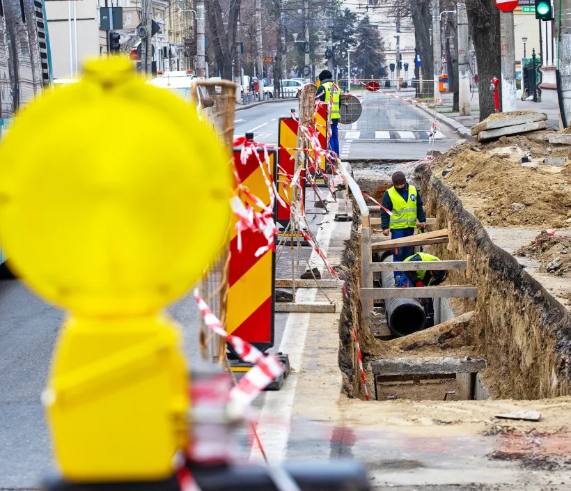 Lucrări de modernizare pe principalul bulevard al orașului Galați