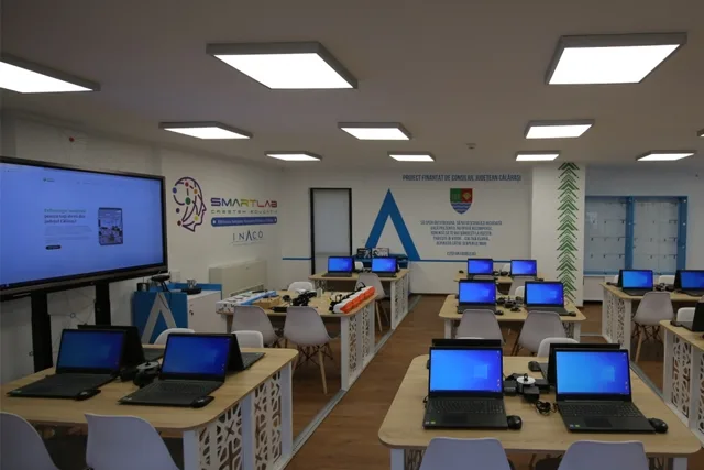 MEN a anunțat proiectele pentru laboratoare inteligente în școli  admise în etapa a doua