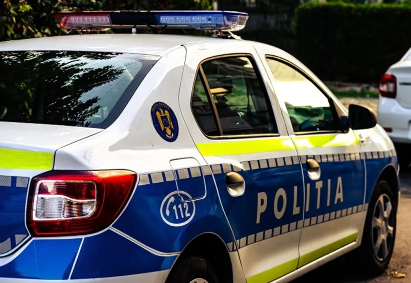 Scandal între suporteri la meciul Oțelul Galați și Dinamo București: un polițist a fost lovit cu o piatră în cap