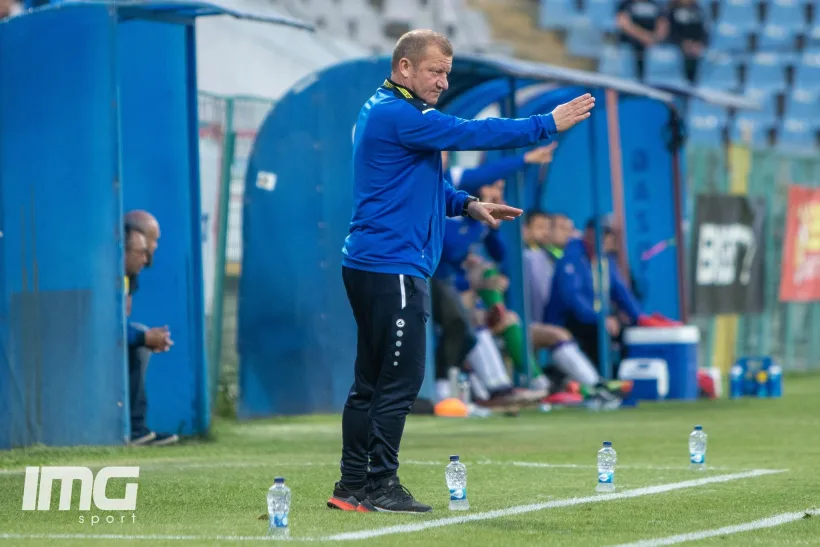 Dorinel Munteanu, manager tehnic SC Oţelul: „Am ajuns până aici cu o echipă nou promovată, căreia nimeni nu-i dădea nicio șansă, este păcat să dăm cu piciorul într-un moment istoric pentru clubul nostru”