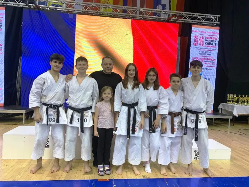 Salbă de medalii europene pentru Meikyo Galaţi