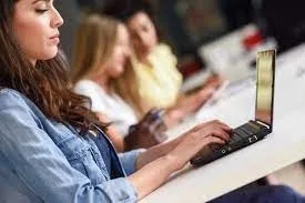 Atestarea competenţelor profesionale ale absolvenţilor de ”mate” și ”info”, în ultima decadă din iunie