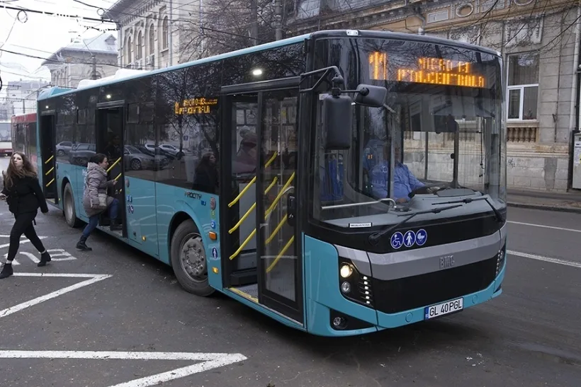 Începe școala: mijloacele de transport public Transurb vor circula după programul normal