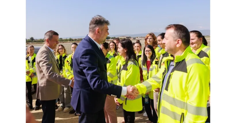 Premierul Marcel Ciolacu și ministrul Transporturilor, pe șantierele Autostrăzii Moldovei