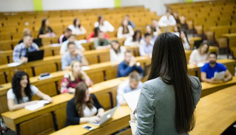 ANOSR: Costul real al vieții de student depășește cu mult bursa socială actuală