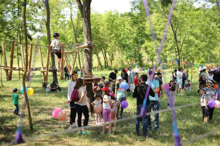 Distracție în Parcul de Aventură din Pădurea Gârboavele. Ce surprize pregătește Consiliul Județean Galați
